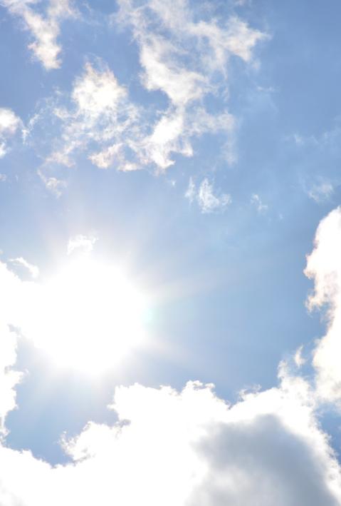 Himmel mit Sonne