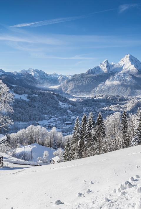 Panoramic view of beautiful mountain landscape in the Bavarian Alps