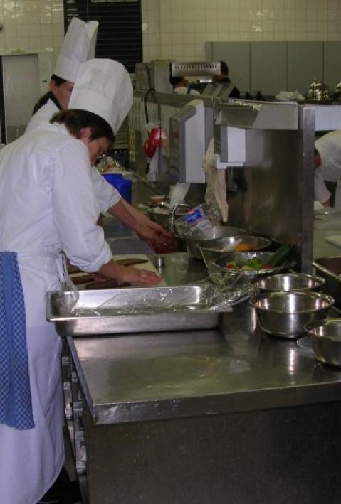           Aufnahme K&uuml;che in gastronomischer Einrichtung